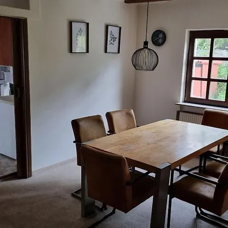 Arbeiterwohnung, Bis Zu 9 Personen, Langzeitmieter, Monteurzimmer