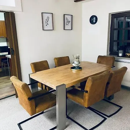 Arbeiterwohnung, Bis Zu 9 Personen, Langzeitmieter, Monteurzimmer Gelnhausen